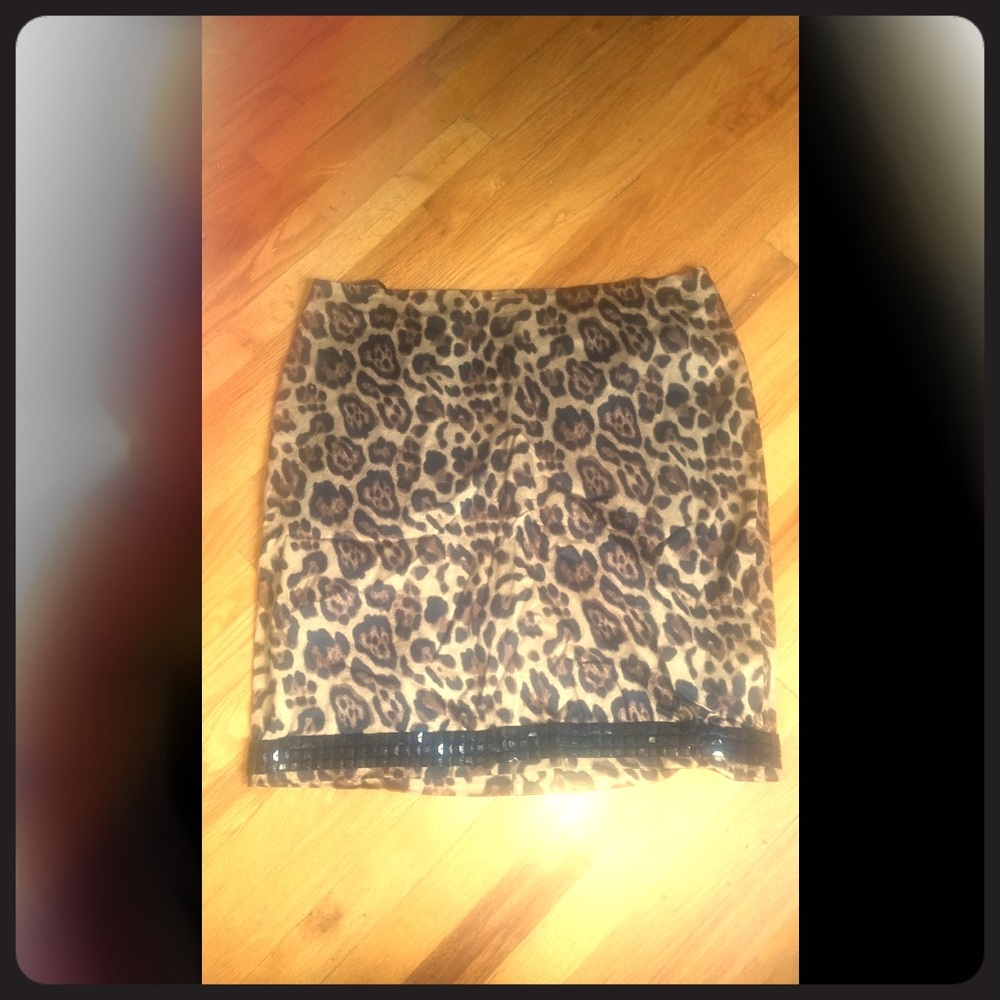 🐆NWOT NEWPORT NEWS LEOPARD PRINT PENCIL SKIRT🐆
